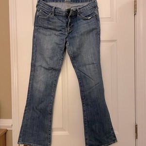 Old navy size 6 short jeans